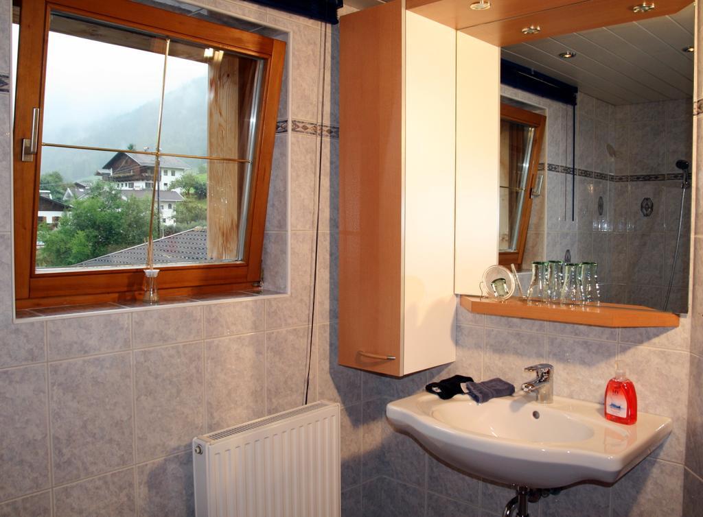 Ferienwohnung Felix-Adults Only Neustift im Stubaital Bagian luar foto